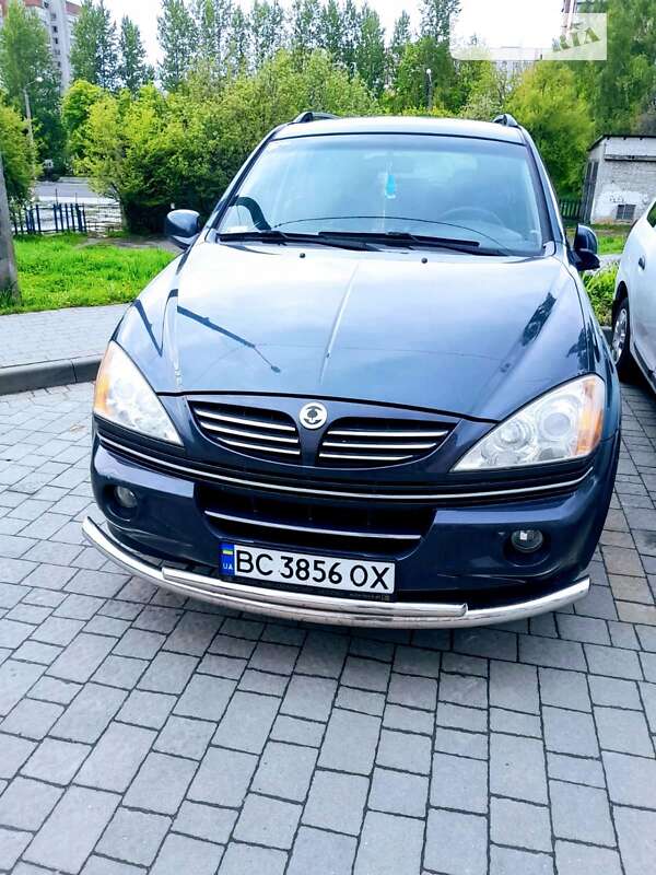 Внедорожник / Кроссовер SsangYong Kyron 2006 в 