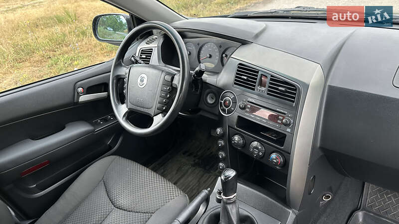 Позашляховик / Кросовер SsangYong Kyron 2009 в Кам'янському