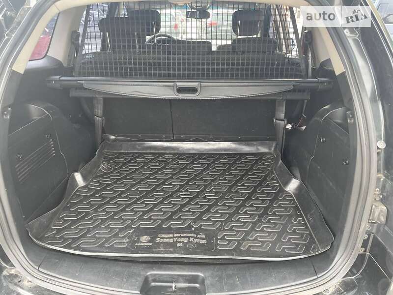 Внедорожник / Кроссовер SsangYong Kyron 2010 в Львове