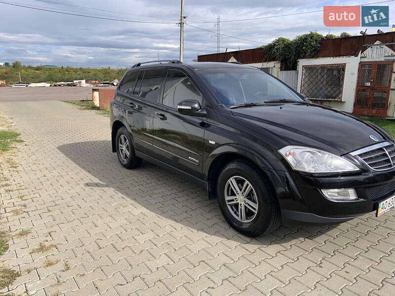 Внедорожник / Кроссовер SsangYong Kyron 2012 в Ужгороде