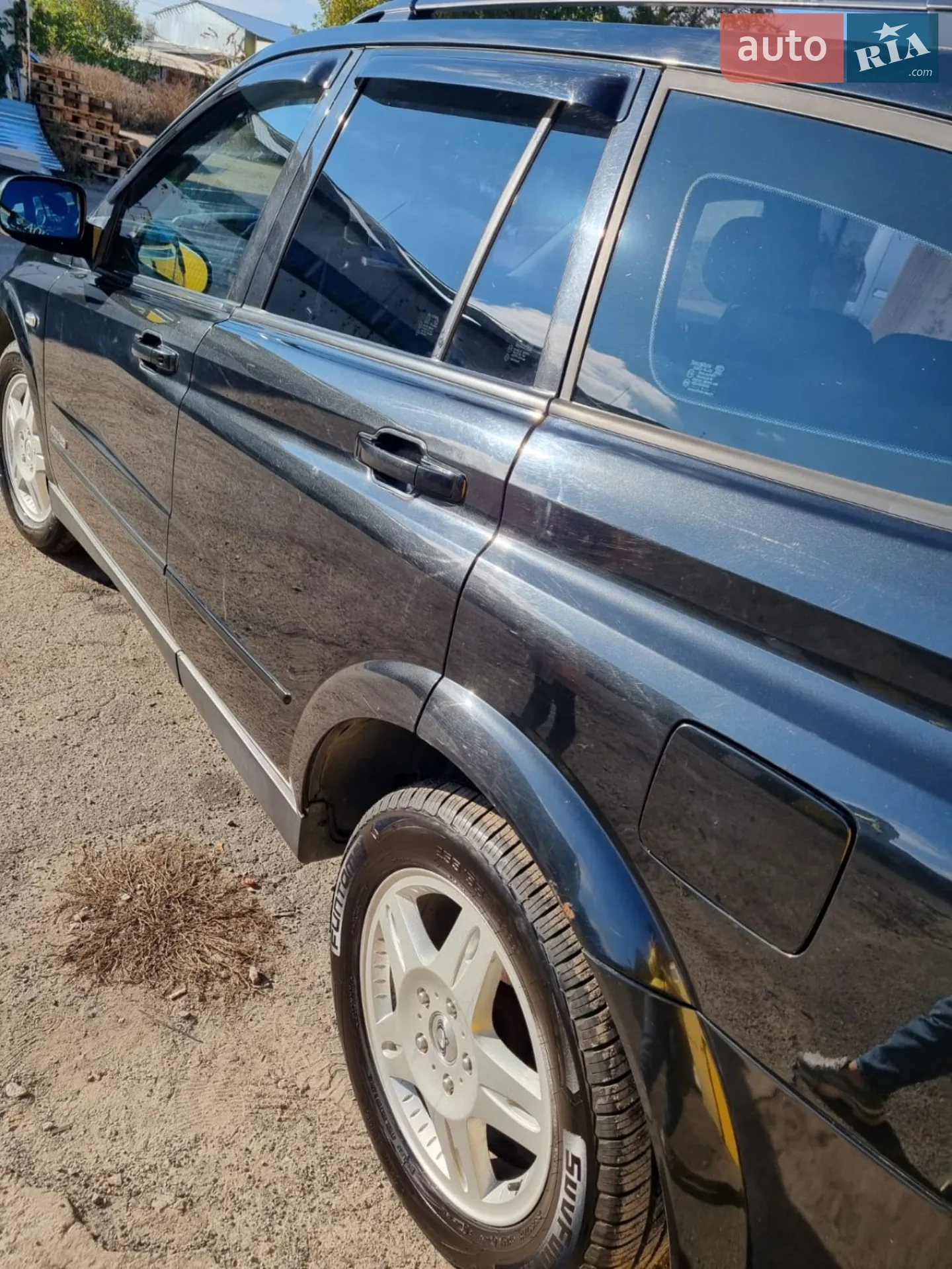 2010 SsangYong Kyron - мініатюра 2
