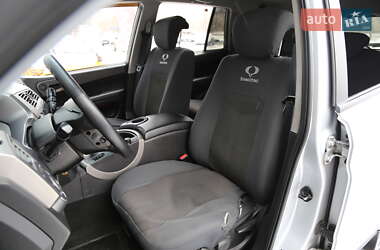 Внедорожник / Кроссовер SsangYong Kyron 2012 в 