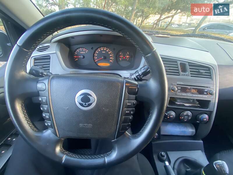 Внедорожник / Кроссовер SsangYong Kyron 2011 в Днепре