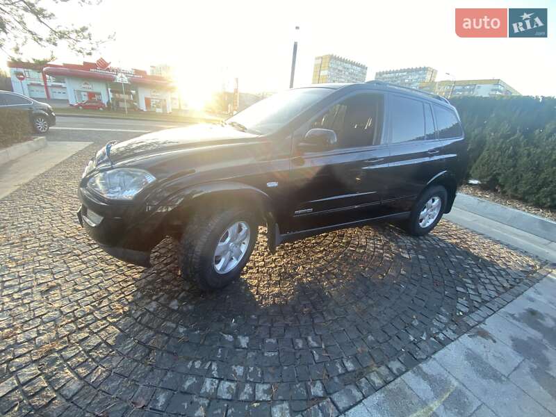 Внедорожник / Кроссовер SsangYong Kyron 2011 в Днепре