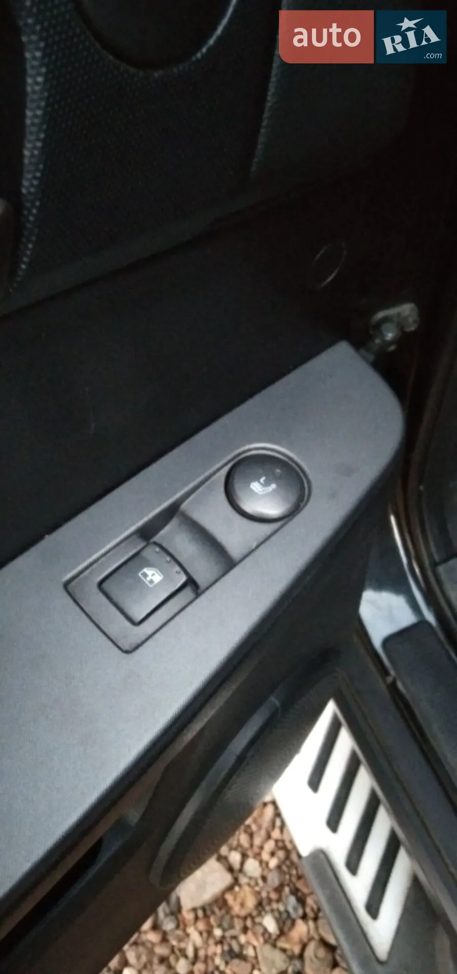 2014 SsangYong Kyron - мініатюра 10
