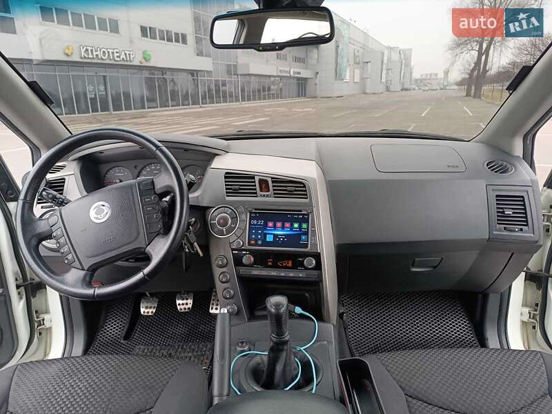 Позашляховик / Кросовер SsangYong Kyron 2013 в Києві фото 18 Позашляховик / Кросовер SsangYong Kyron 2013 в Києві