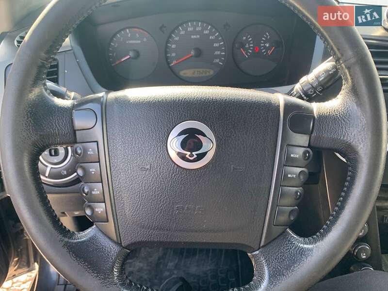 Позашляховик / Кросовер SsangYong Kyron 2009 в Львові