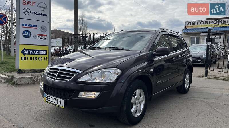 Внедорожник / Кроссовер SsangYong Kyron 2010 в 