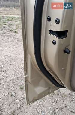 Внедорожник / Кроссовер SsangYong Kyron 2008 в 