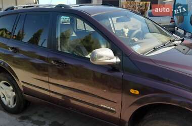 Внедорожник / Кроссовер SsangYong Kyron 2006 в 