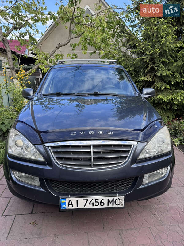 Внедорожник / Кроссовер SsangYong Kyron 2013 в 