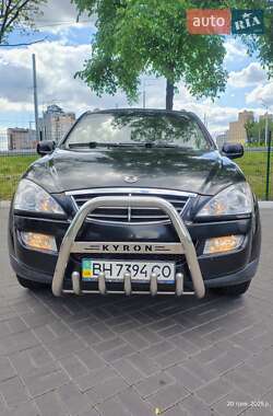Позашляховик / Кросовер SsangYong Kyron 2010 в 