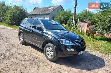 Позашляховик / Кросовер SsangYong Kyron 2010 в 