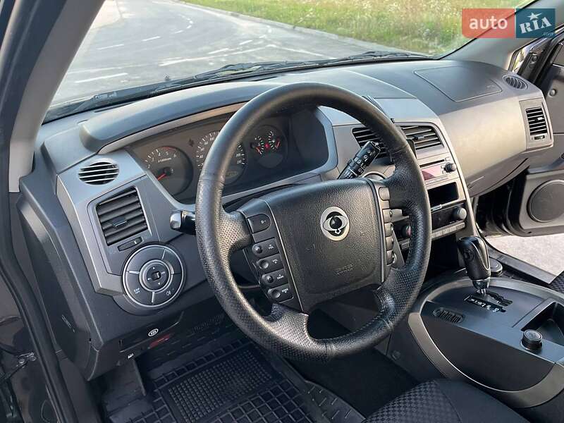 Внедорожник / Кроссовер SsangYong Kyron 2012 в Ровно