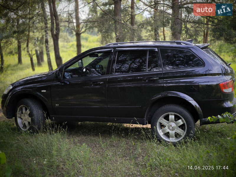 Внедорожник / Кроссовер SsangYong Kyron 2010 в Киеве