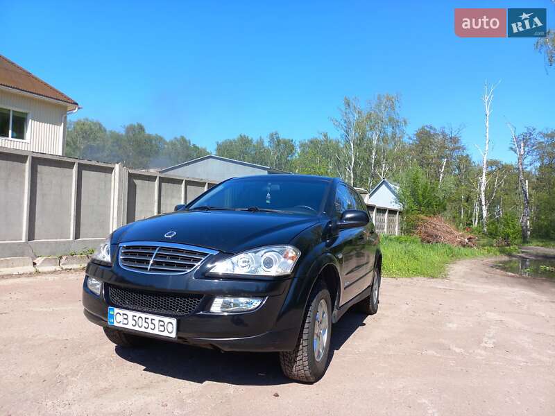 Позашляховик / Кросовер SsangYong Kyron 2010 в 