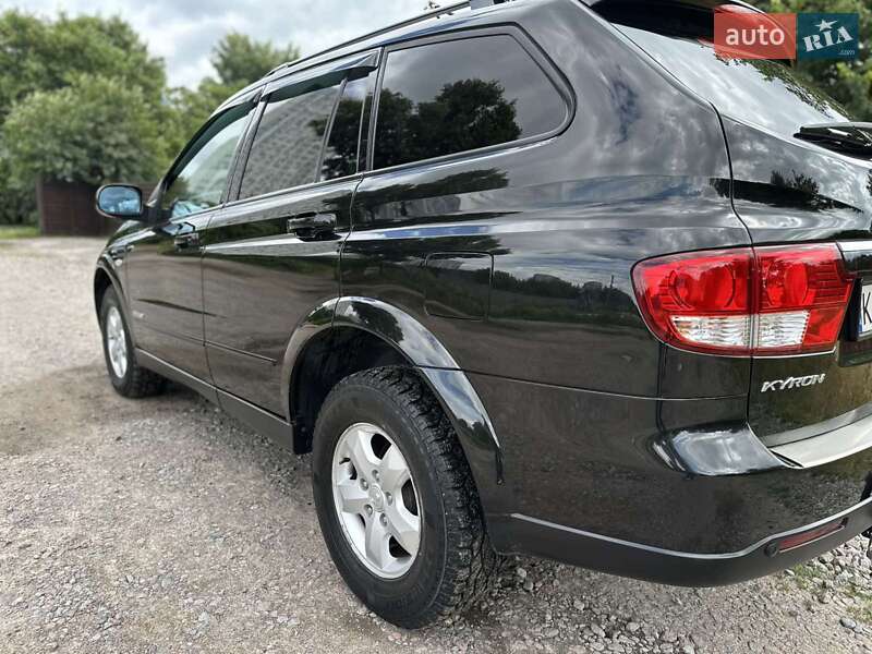 Внедорожник / Кроссовер SsangYong Kyron 2013 в Киеве