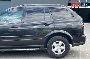 Внедорожник / Кроссовер SsangYong Kyron 2010 в 