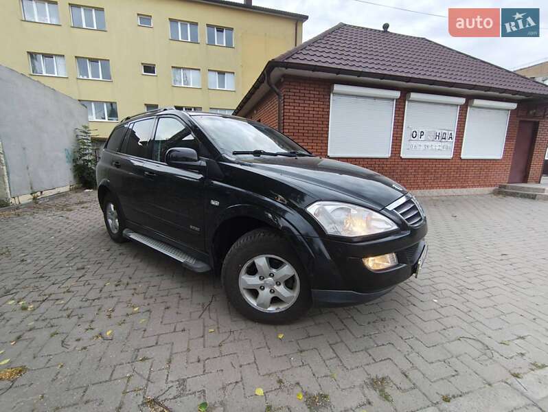 Внедорожник / Кроссовер SsangYong Kyron 2010 в 