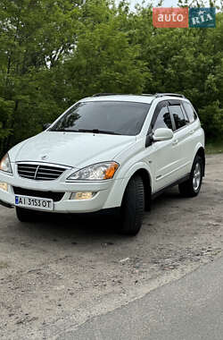 Позашляховик / Кросовер SsangYong Kyron 2013 в 