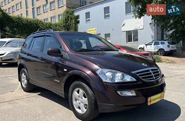 Внедорожник / Кроссовер SsangYong Kyron 2010 в 