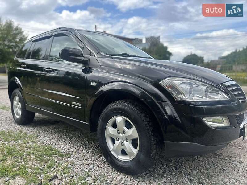 Позашляховик / Кросовер SsangYong Kyron 2013 в Києві