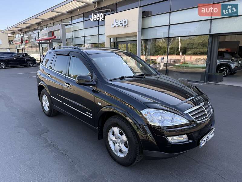Внедорожник / Кроссовер SsangYong Kyron 2014 в 