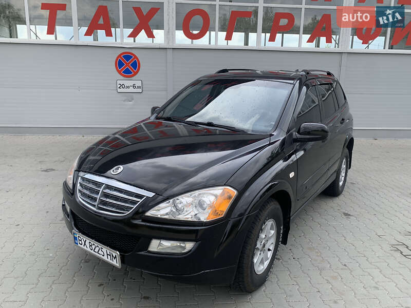 Позашляховик / Кросовер SsangYong Kyron 2008 в 