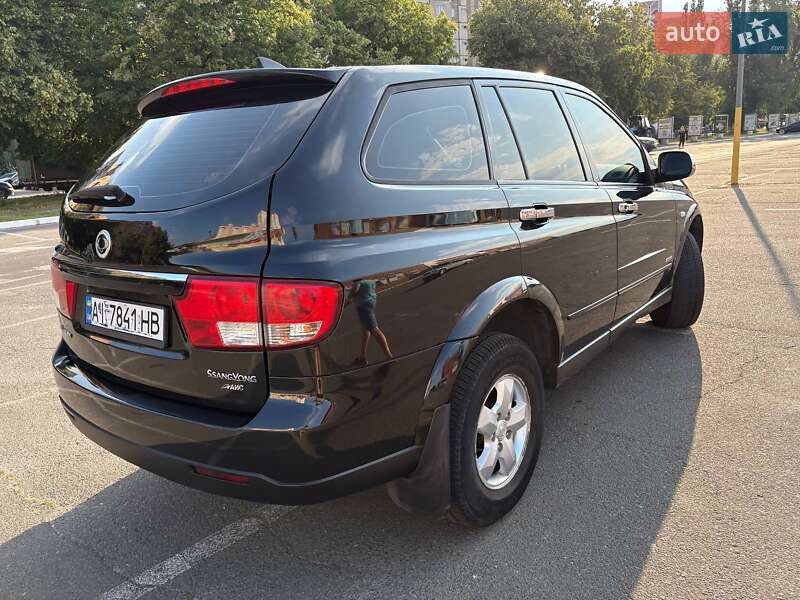 Позашляховик / Кросовер SsangYong Kyron 2010 в Броварах