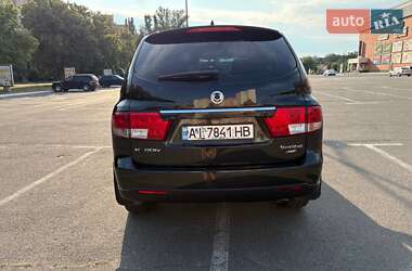 Позашляховик / Кросовер SsangYong Kyron 2010 в 