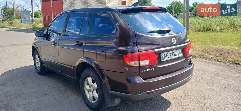 Внедорожник / Кроссовер SsangYong Kyron 2010 в Подольске