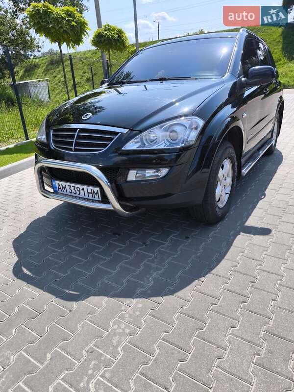Внедорожник / Кроссовер SsangYong Kyron 2013 в Житомире