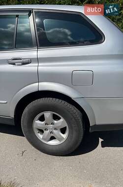 Внедорожник / Кроссовер SsangYong Kyron 2010 в 