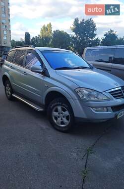 Внедорожник / Кроссовер SsangYong Kyron 2010 в 