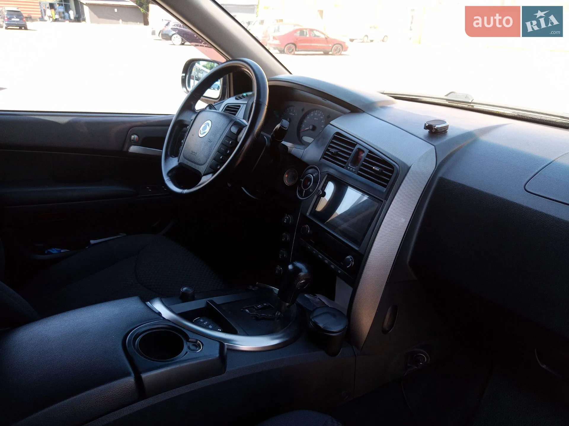 2010 SsangYong Kyron - мініатюра 16