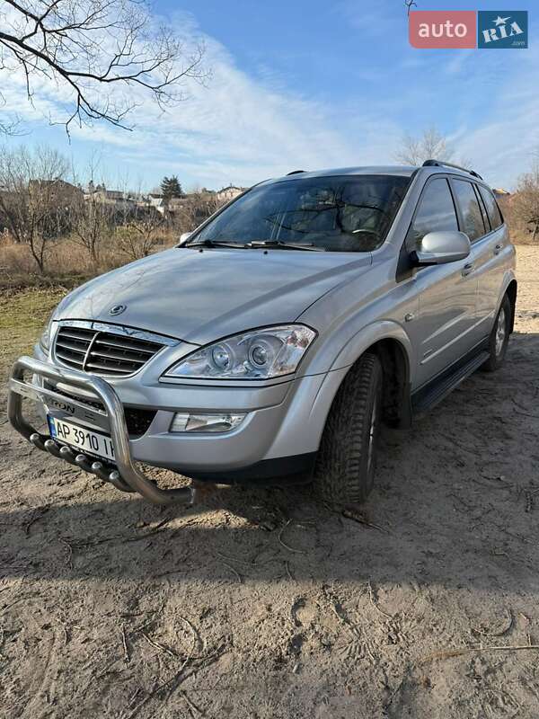 Внедорожник / Кроссовер SsangYong Kyron 2010 в Днепре