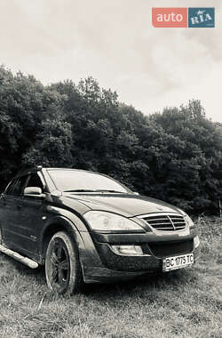 Позашляховик / Кросовер SsangYong Kyron 2011 в 