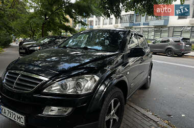 Внедорожник / Кроссовер SsangYong Kyron 2010 в 