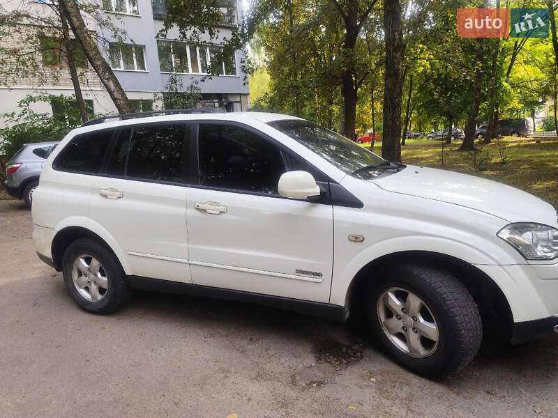 Внедорожник / Кроссовер SsangYong Kyron 2009 в Львове