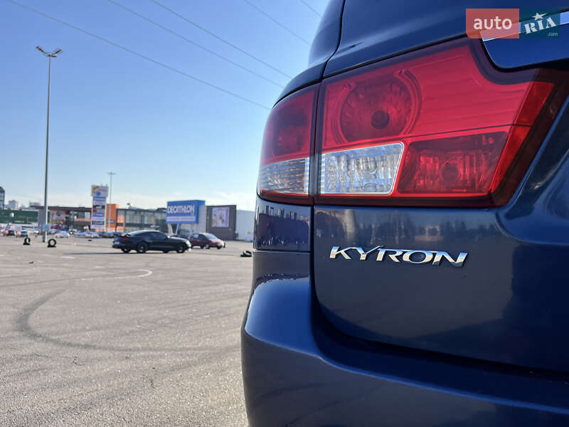 Внедорожник / Кроссовер SsangYong Kyron 2011 в Киеве