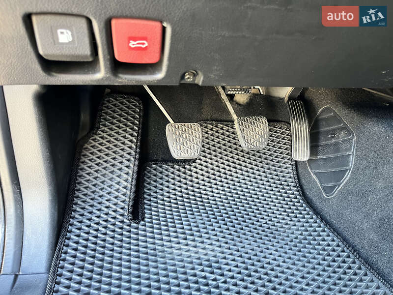 Внедорожник / Кроссовер SsangYong Kyron 2011 в Киеве