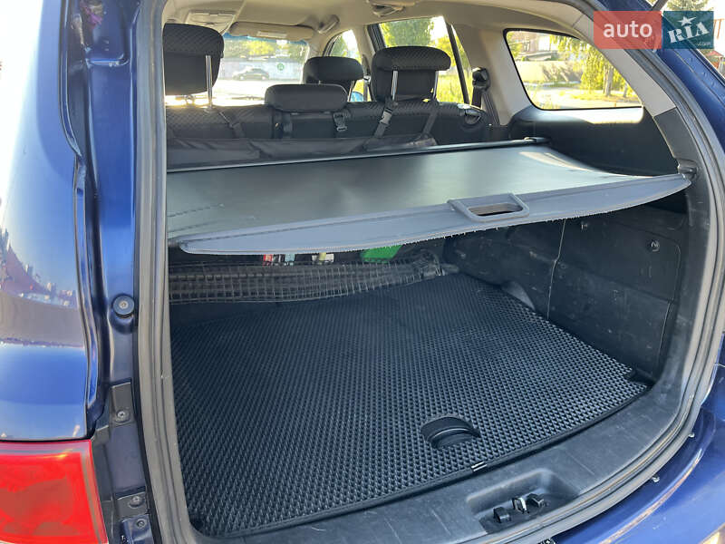 Внедорожник / Кроссовер SsangYong Kyron 2011 в Киеве