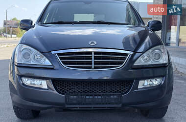 Позашляховик / Кросовер SsangYong Kyron 2010 в 