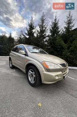 Позашляховик / Кросовер SsangYong Kyron 2006 в 