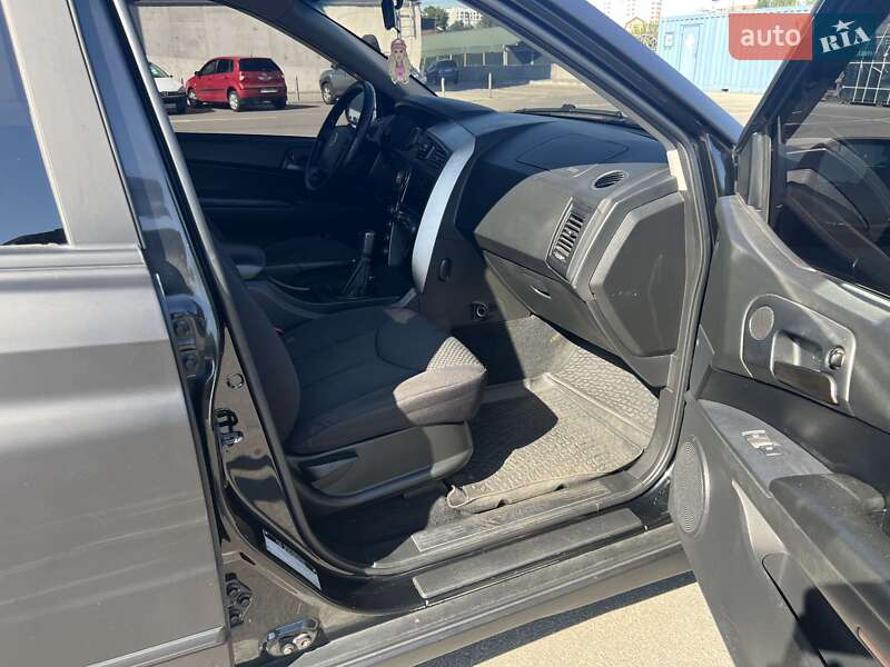 Седан SsangYong Kyron 2013 в Киеве фото 18 Седан SsangYong Kyron 2013 в Киеве