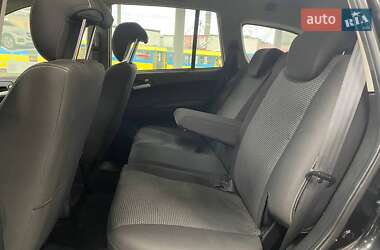 Позашляховик / Кросовер SsangYong Kyron 2010 в 