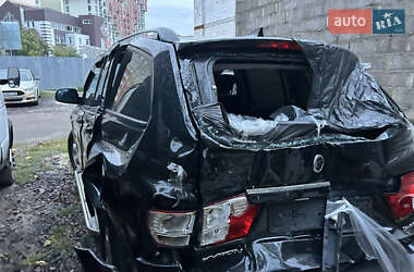 Позашляховик / Кросовер SsangYong Kyron 2010 в 