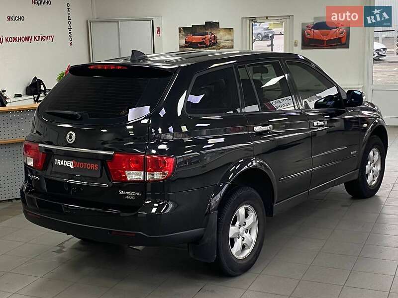 Позашляховик / Кросовер SsangYong Kyron 2010 в Києві