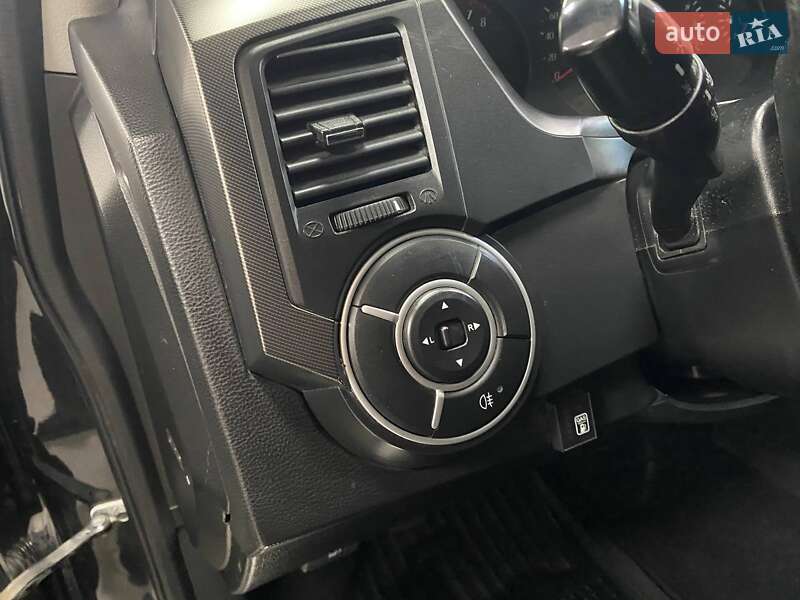 Позашляховик / Кросовер SsangYong Kyron 2010 в Києві