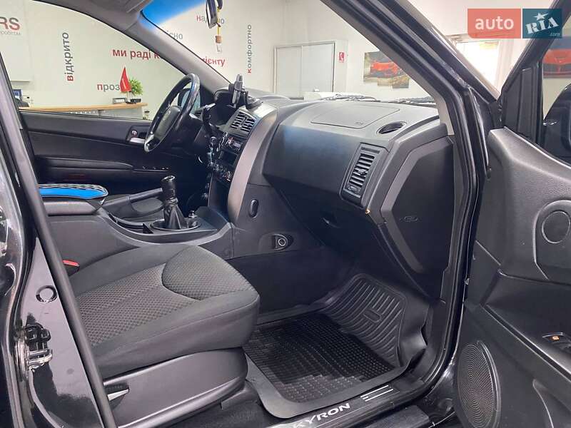 Позашляховик / Кросовер SsangYong Kyron 2010 в Києві